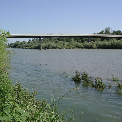 Rheinbrücke „Hartheim (D) – Fessenheim (F)