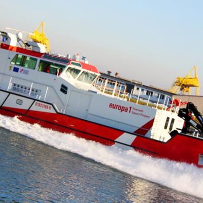 Deutsch-französisches Feuerlöschboot auf dem Rhein „EUROPA 1“