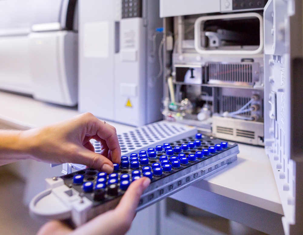 Die automatisierte Vorbereitung von Proben für zuverlässigere Analysen und effektive Behandlungen