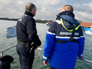 Ein schweres Polizeiboot für die deutsch-französische Wasserschutzpolizeistation