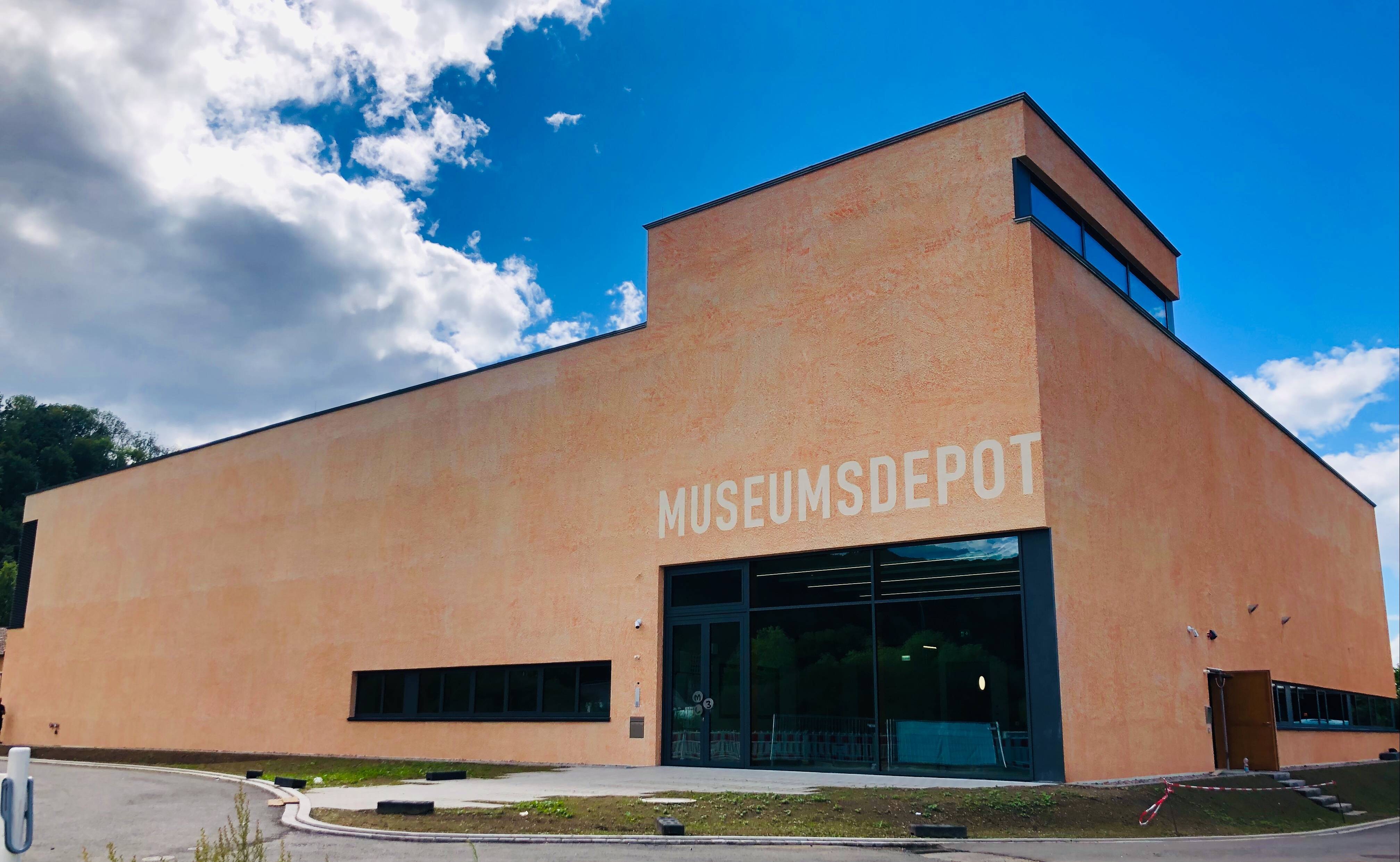 Dreiländermuseum in Lörrach weiht Museumsdepot ein