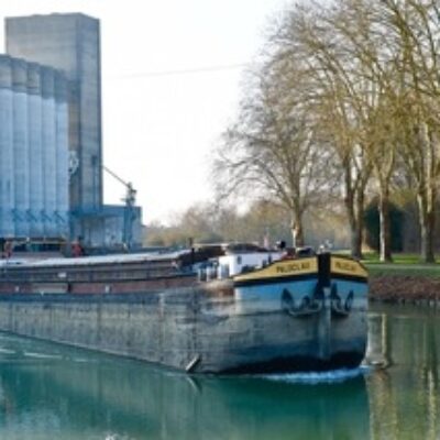 RPIS 4.0 – Smart Community System for Upper Rhine Ports