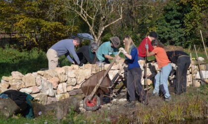 Ein grenzüberschreitendes Freiwilligennetzwerk zur Biotoppflege im Dreiland